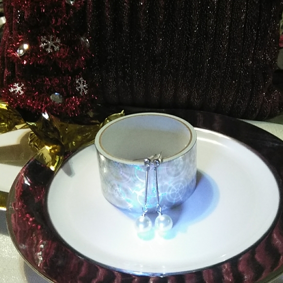 🌟BOUTIQUE SILVER&CZ 💎DIAMOND PEARL DROO EARRINGS - Picture 3 of 5